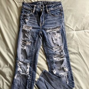 American eagle ripped jeans